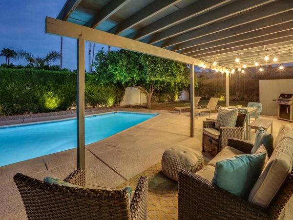 Palm Springs Home 948988