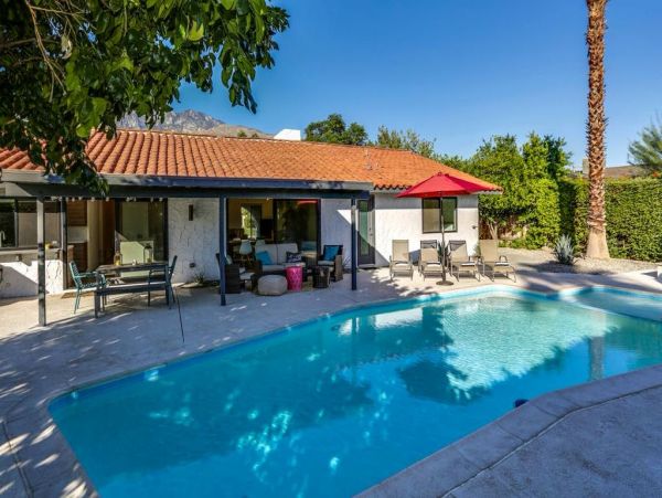 Palm Springs Home 948988