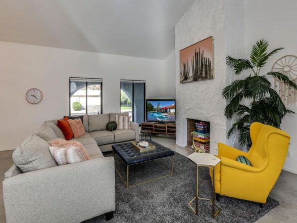 Palm Springs Home 948988
