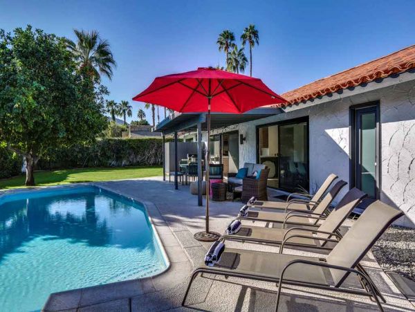 Palm Springs Home 948988