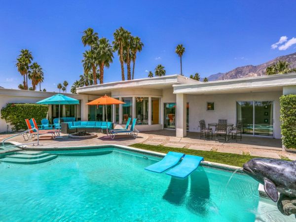 Palm Springs Home 948990
