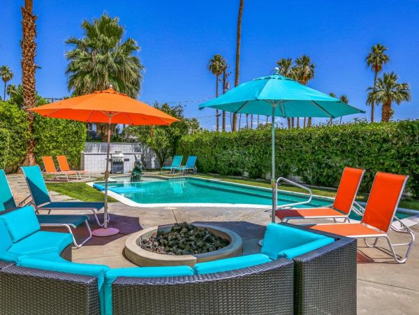 Palm Springs Home 948990