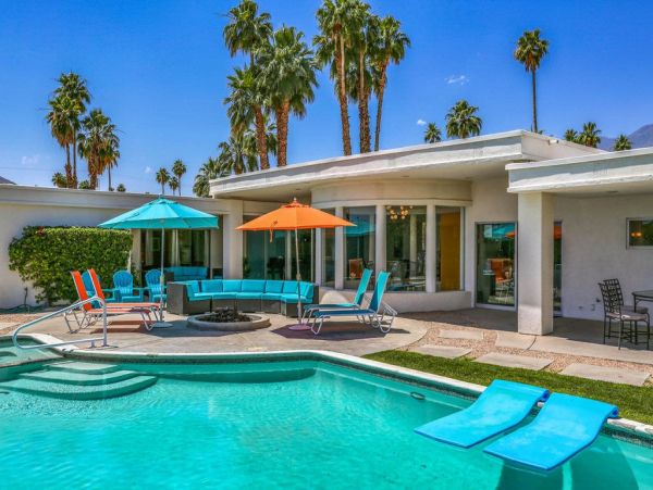 Palm Springs Home 948990