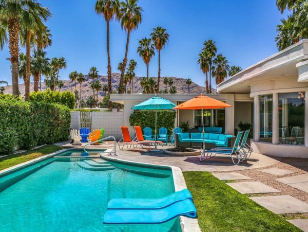Palm Springs Home 948990