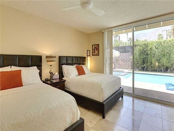 Palm Springs Home 948991