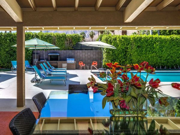 Palm Springs Home 948991