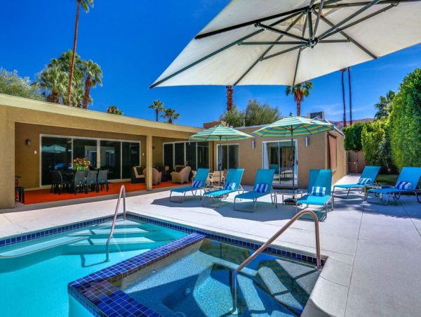 Palm Springs Home 948991