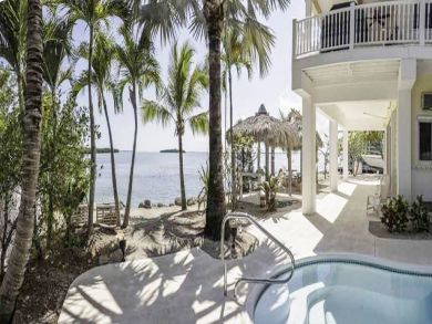 Summerland Vacation Pool Home Sleeps 6 Guests