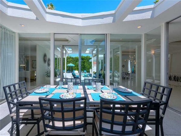 Palm Springs Home 948993