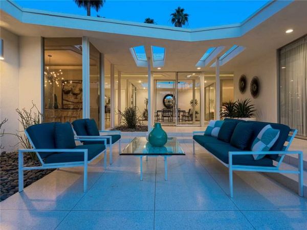 Palm Springs Home 948993