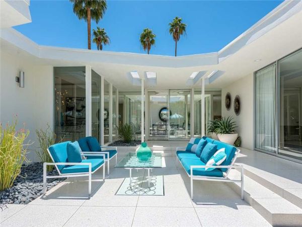 Palm Springs Home 948993