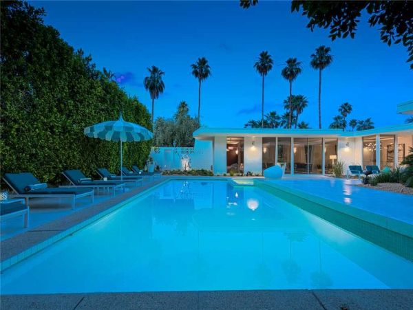 Palm Springs Home 948993