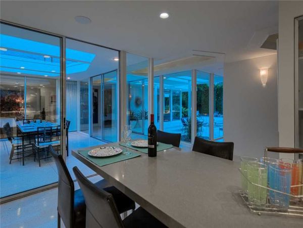Palm Springs Home 948993