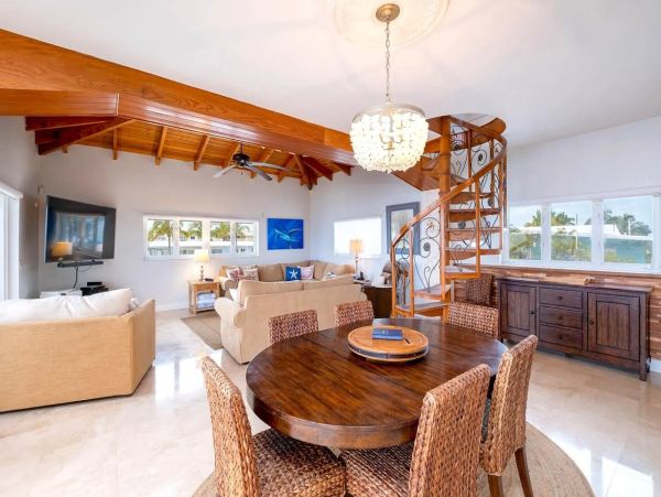 Key Largo Oceanfront Vacation Rental - Florida Keys Luxury Home with Dock & Pool