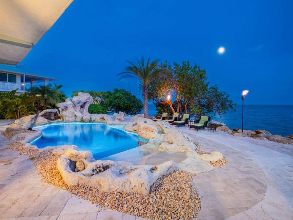 Key Largo Oceanfront Vacation Rental - Florida Keys Luxury Home with Dock & Pool