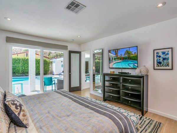 Palm Springs Home 948995