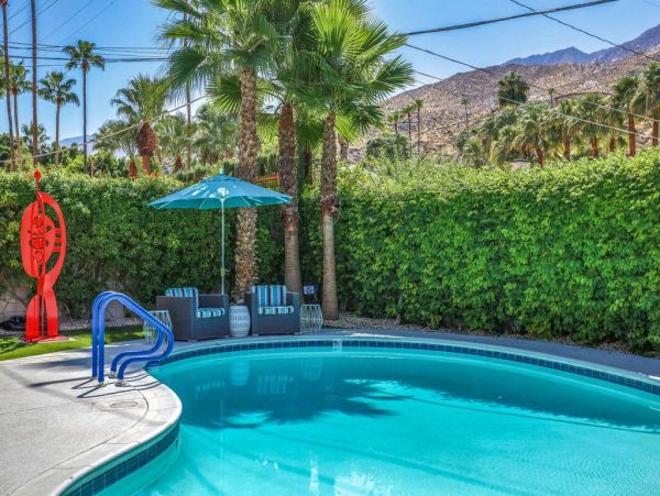 Palm Springs Home 948995