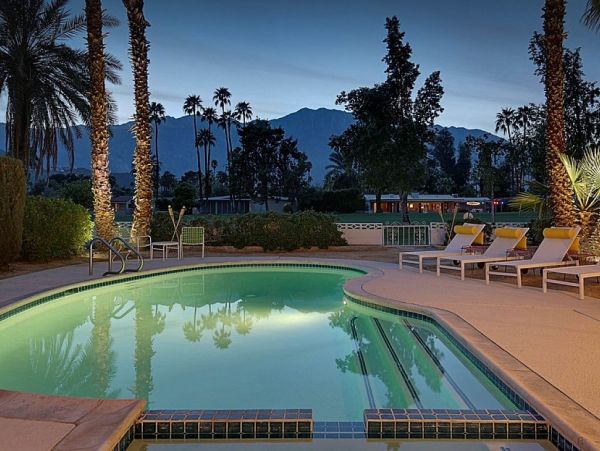 Palm Springs Home 948996