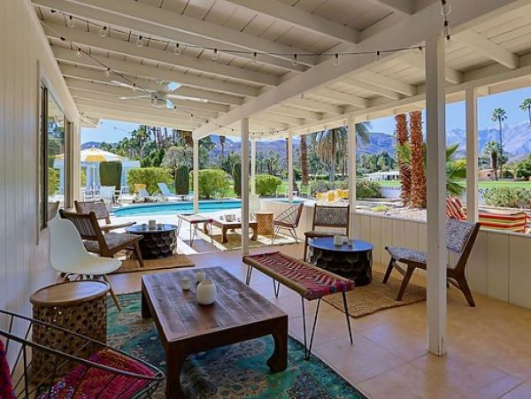 Palm Springs Home 948996