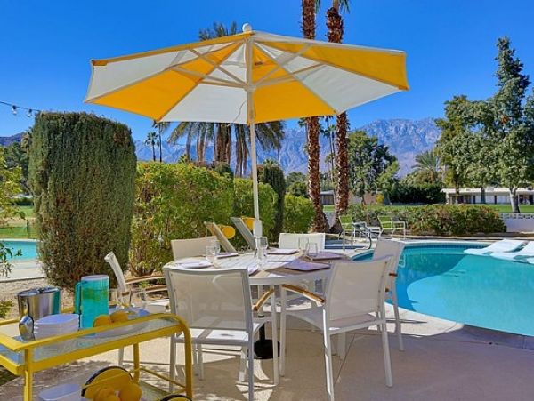 Palm Springs Home 948996