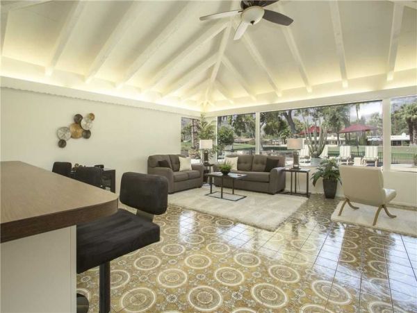 Palm Springs Home 948997