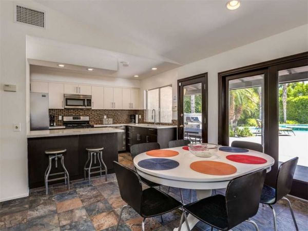Palm Springs Home 948998