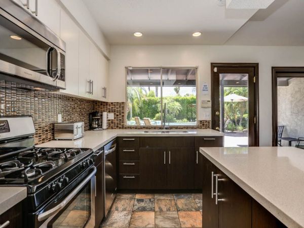 Palm Springs Home 948998