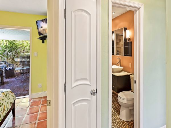 Key West Vacation Pool Home Sleeps 8 Short Walk to Beach