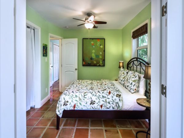 Key West Vacation Pool Home Sleeps 8 Short Walk to Beach