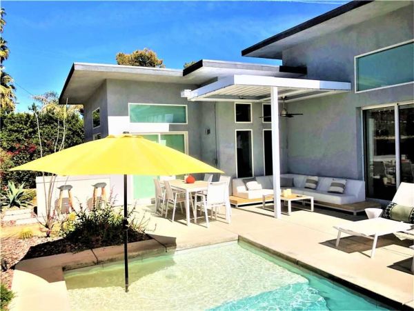 Palm Springs Home 949000