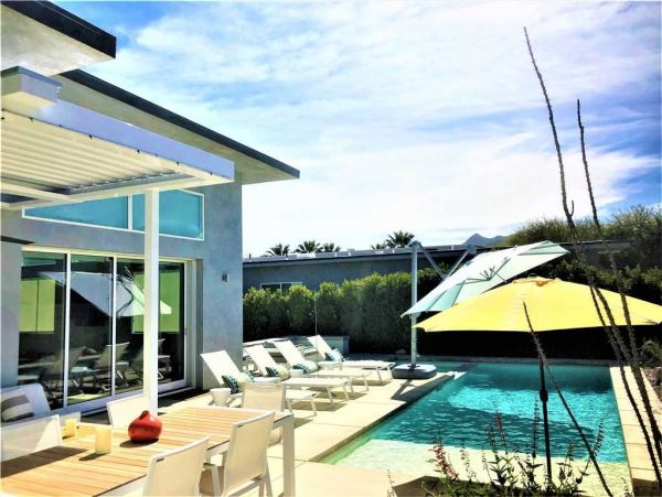 Palm Springs Home 949000