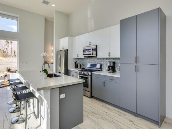 Palm Springs Home 949000