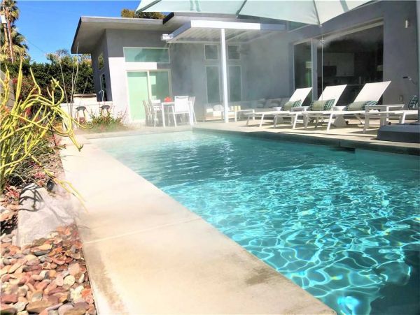 Palm Springs Home 949000