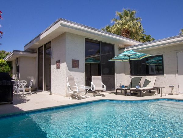 Palm Springs Home 949003