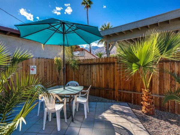 Palm Springs Home 949005