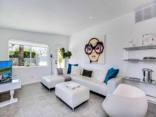 Palm Springs Home 949005