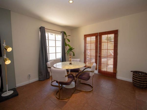 Palm Springs Home 949008