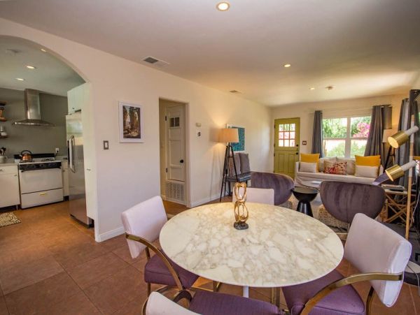 Palm Springs Home 949008