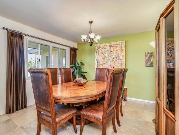Palm Springs Home 949009