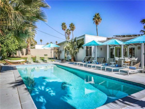 Palm Springs Home 949010