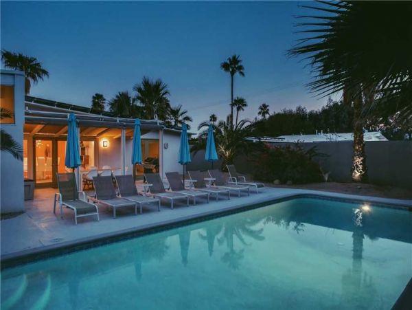 Palm Springs Home 949010