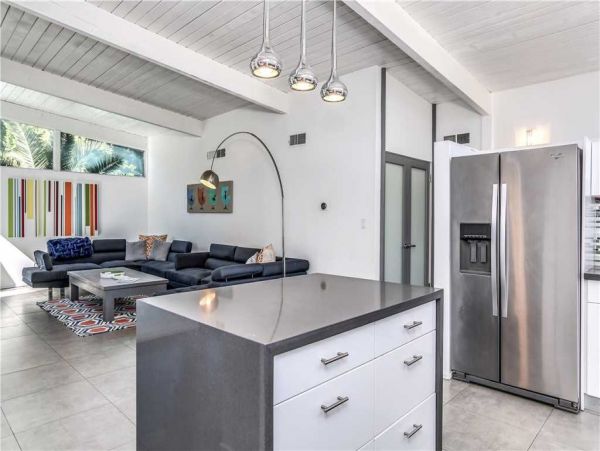 Palm Springs Home 949010