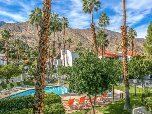 Palm Springs Home 949011