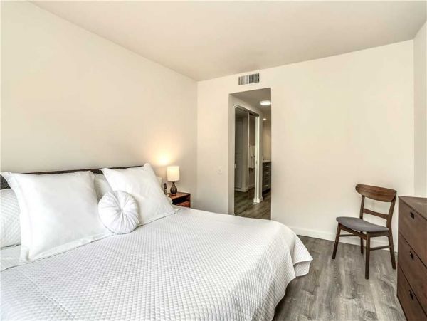 Palm Springs Home 949011