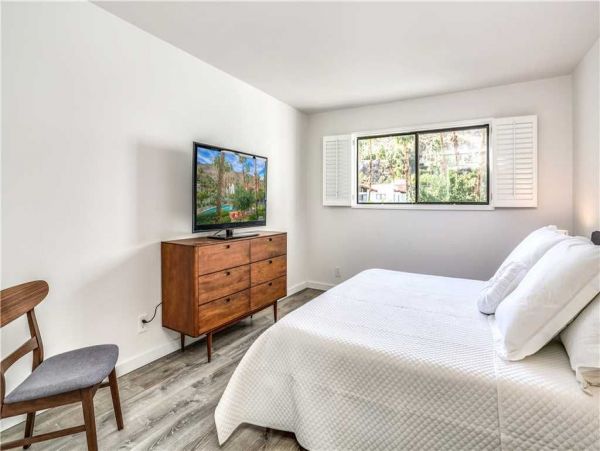 Palm Springs Home 949011