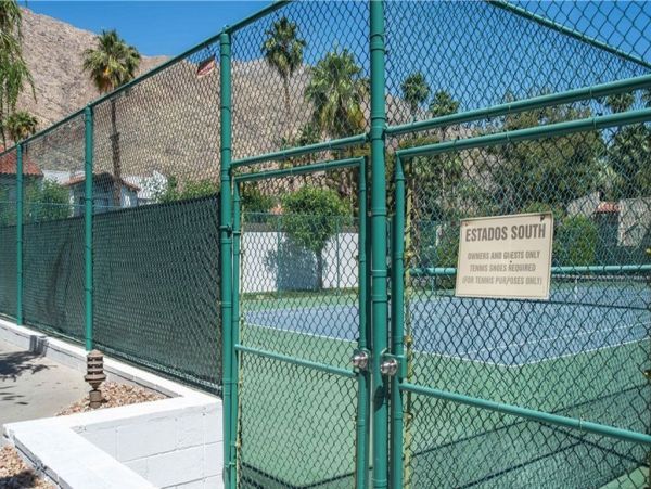 Palm Springs Home 949011