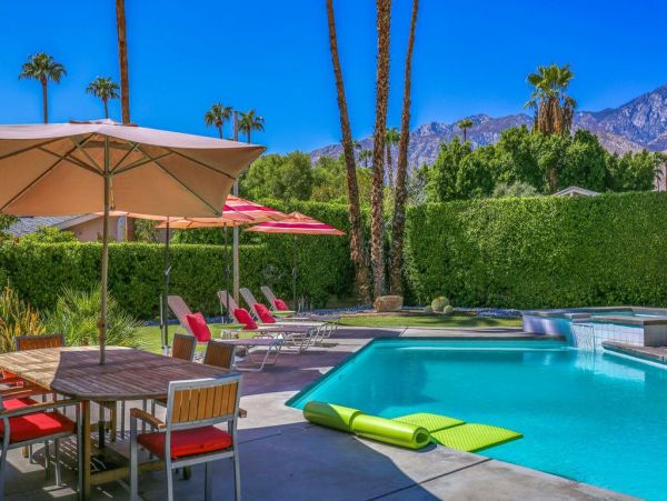 Palm Springs Home 949012