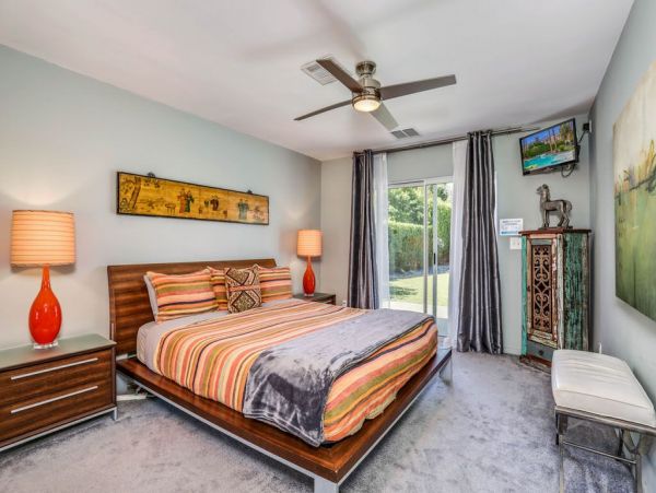 Palm Springs Home 949012