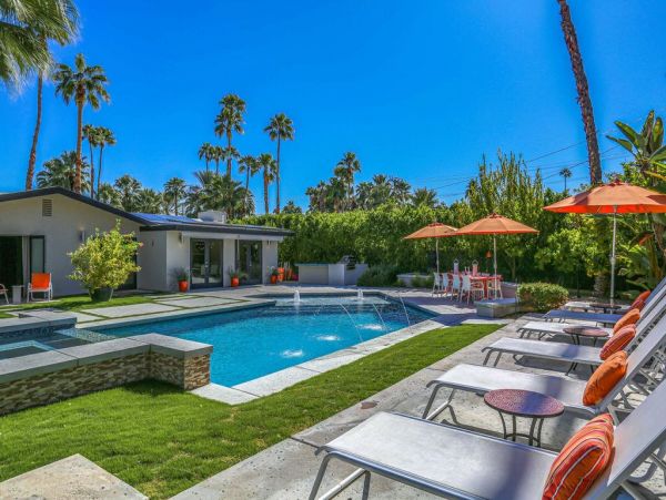 Palm Springs Home 949013