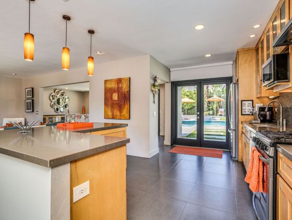 Palm Springs Home 949013